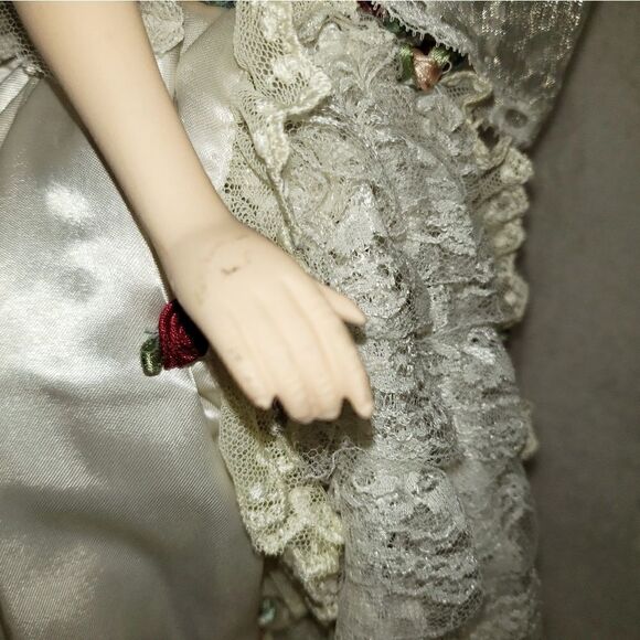 Seymour Mann Porcelain Doll - Picture 10 of 11